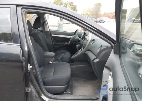 2009 Pontiac Vibe z USA, uszkodzony, nr VIN 5Y2SP67009Z429306